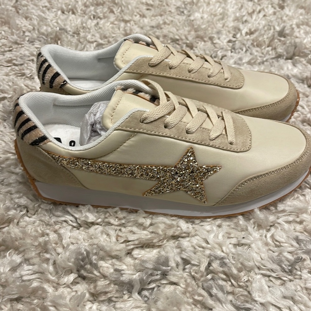 Very G Glittery Gold Star Sneakers